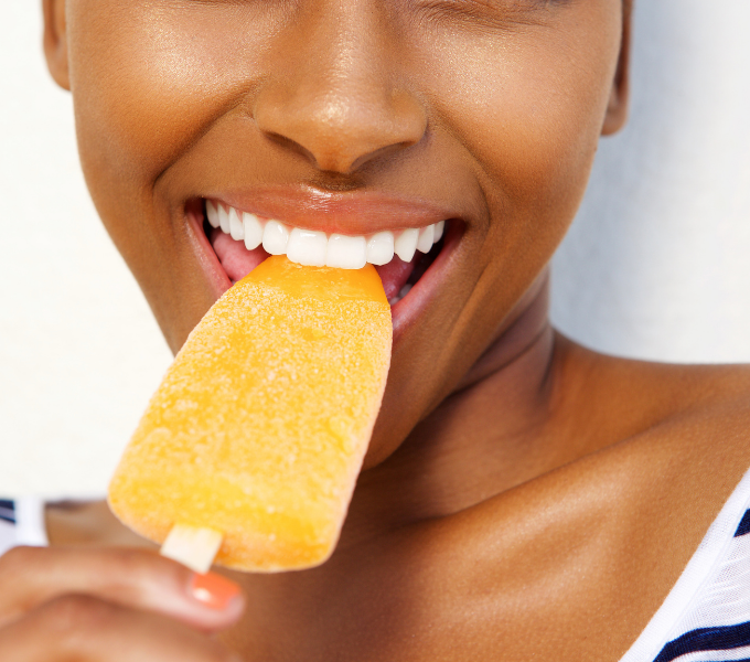 tandgevoeligheid meisje met ijsje